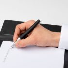 HUGO BOSS töltőtoll, Gear kollekció - fekete