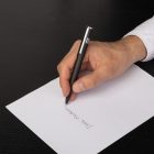 HUGO BOSS golyóstoll, Gear Pinstripe kollekció - fekete/kollekció - króm