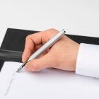 HUGO BOSS töltőtoll, Loop Diamond kollekció - króm