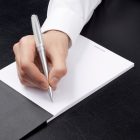 HUGO BOSS golyóstoll, Essential Metal kollekció - ezüst szín