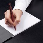 HUGO BOSS golyóstoll, Loop kollekció - matt piros