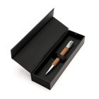 HUGO BOSS golyóstoll valódi bőrből, Pure Iconic kollekció - camel barna