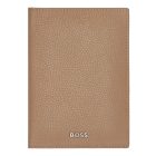 BOSS útlevéltartó valódi bőrből, Classic Grained kollekció - camel barna