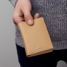 BOSS trifold pénztárca és kártyatartó valódi bőrből, Classic Grained kollekció - camel bar