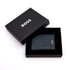 BOSS valódi bőr pénztárca kártyatartóval és aprópénztartóval, Classic Grained kollekció -